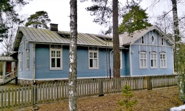 Kirjallinen kysymys kyläkoulujen ja pienten keskuskoulujen lakkauttamisista